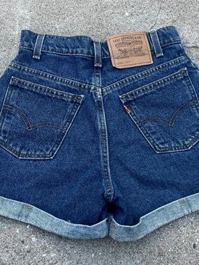 Levi's vintage jean shorts 90s vtg size 3 junior made in Mexico dark blue indigo